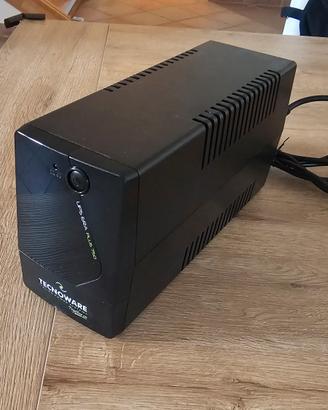 Tecnoware UPS 750VA - Gruppo di continuità