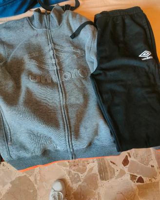 tuta umbro