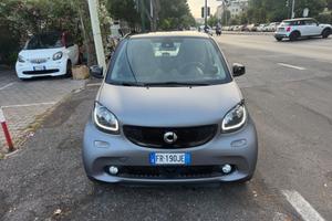 Smart ForTwo 1.0 71cv Coupe C. Automatico Navi mot