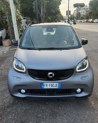 Smart ForTwo 1.0 71cv Coupe C. Automatico Navi mot