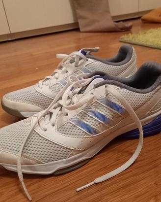 Scarpe Adidas da ginnastica misura 37,5