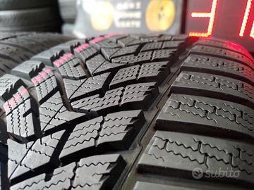 DUNLOP 4 GOMME INVERNALI 225 50 17 COME NUOVE 99%