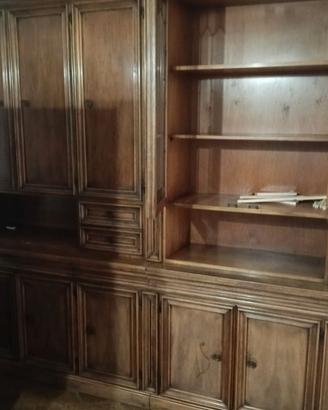 Credenza salotto e armadio