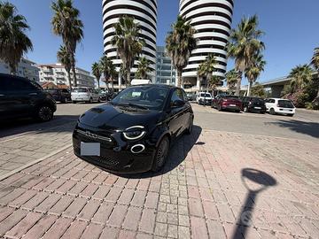 Fiat 500 HYBRID VERSIONE TORINO 🇮🇹