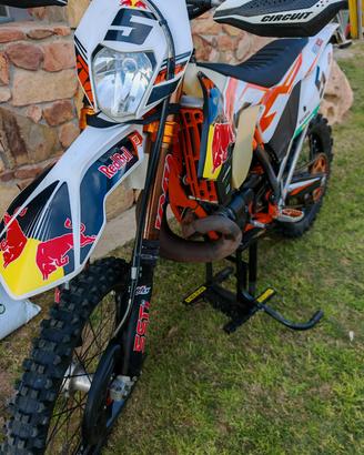 KTM 300 2T 