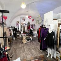 PIANO TERRA COMMERCIALE RISTRUTTURATO