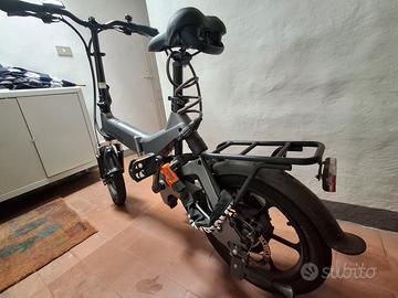 E-Bike Pieghevole HITWAY 16" (217 km) 
