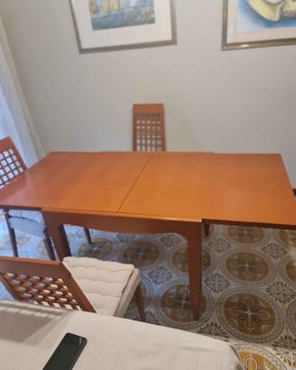 Tavolo allungabile 90x90 con 4 sedie Calligaris