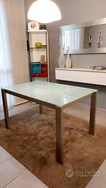 Tavolo Calligaris allungabile  in vetro temperato 