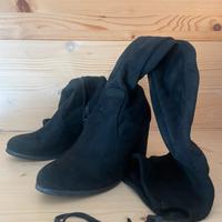 Stivali con Tacco al ginocchio neri Tg38