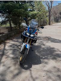 Moto Honda Africa Twin