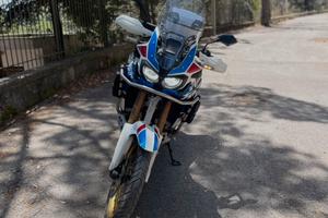 Moto Honda Africa Twin