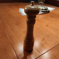 Macina pepe in legno