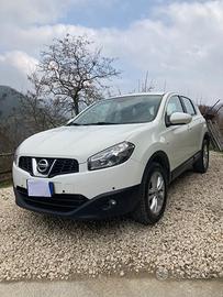 Nissan Qashqai 2.0 tdi 4x4 cambio aut. dic. 2011