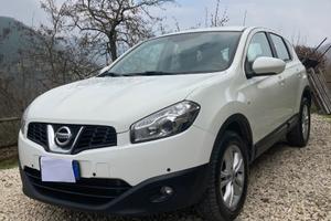 Nissan Qashqai 2.0 tdi 4x4 cambio aut. dic. 2011