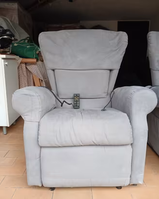 POLTRONA RELAX + MASSAGGIO