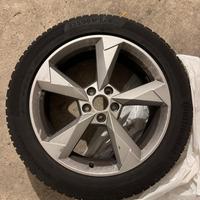 Gomme invernali  con cerchi per Audi in 235/50/19