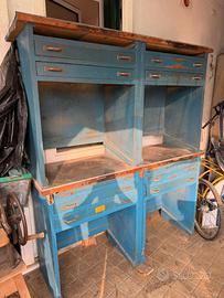 Banco da lavoro da artigiano orafo