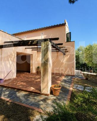 Casa Indipendente Campo nell'Elba