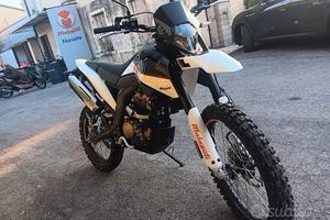 ENDURO MALAGUTI XTM 125cc MOT. APRILIA LC.