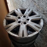Cerchi Mercedes C220 R16