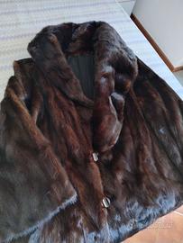 Pelliccia visone femmina