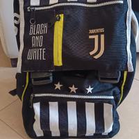 Zaino e astuccio juve