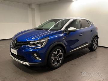 Renault Captur 1.6 E-TECH HYBRID