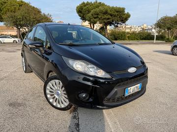 Ford Fiesta 1.4 TDCi 5p. Titanium