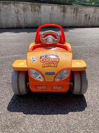 Auto elettrica per bambini Peg-pérego