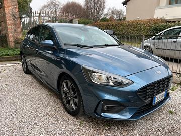Ford Focus 1.5 EcoBlue 120cv ST-Line