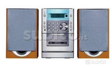 Mini HiFi Sanyo DCDA2000