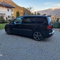 VW Touran 2.0 highline