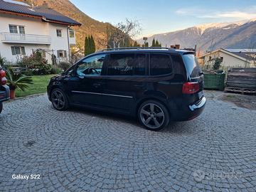 VW Touran 2.0 highline