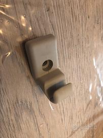 Clip di fissaggio universale aletta parasole