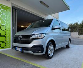 Volkswagen T6.1 Caravelle 2.0TDI DSG CRUIS AUTOCAR