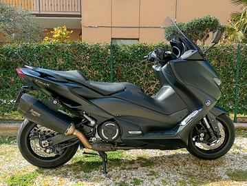 Tmax 560 