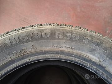 Gomme invernali 185/60 R15 marca RIKEN