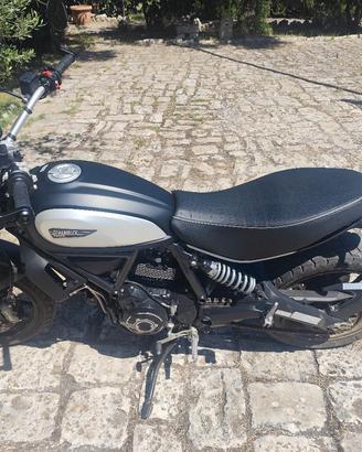 ducati scrambler 800