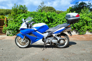 Honda VFR 800