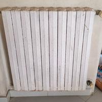 Radiatore termosifone in ghisa completi