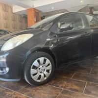 Toyota Yaris 1.0 5 porte Sol