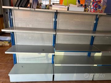 Scaffalature in metallo
