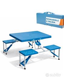 Tavolo da campeggio con sedie integrate 