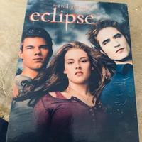 The twilight saga 2 blue ray 2 dvd