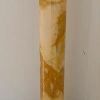 Colonna in marmo