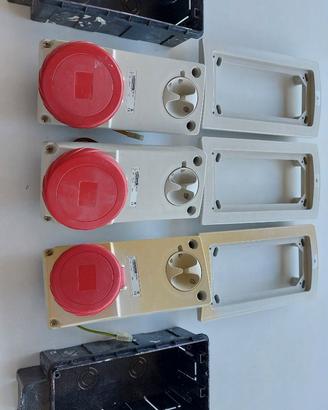 Stock 3 Prese Interblocc. Merlin Gerin Rosse Trif.