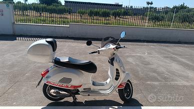 PIAGGIO VESPA GTS 300