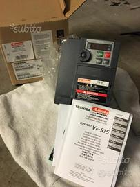 Inverter per motori trifase Toshiba