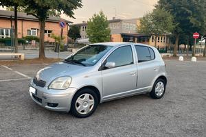 Toyota Yaris 2005 expo neopatentati